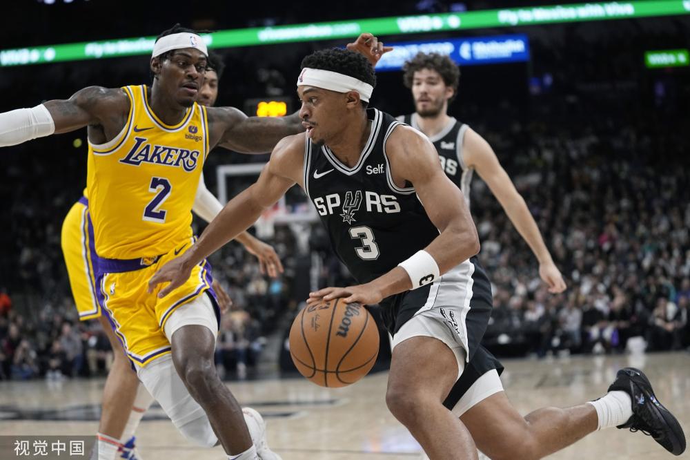 均展现出可 均展现出可