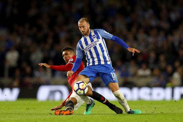 保持场上 保持场上